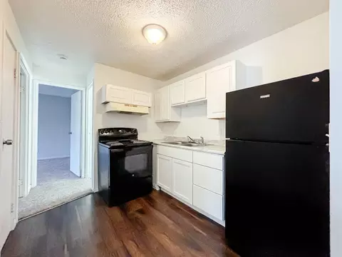 2850 Harrison Ave, Cincinnati, OH 45211