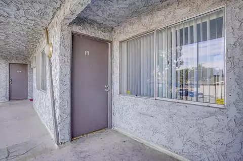 14235 Vanowen St, Los Angeles, CA 91405