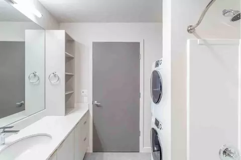 3272 Fuhrman Ave E, Seattle, WA 98102 photo 8