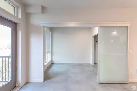 3272 Fuhrman Ave E, Seattle, WA 98102 photo 3