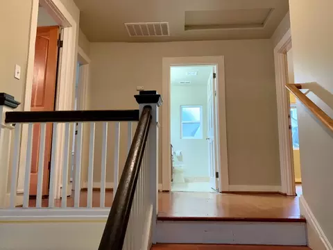 5617 5619 15th Ave NE, Seattle, WA 98105 photo 6