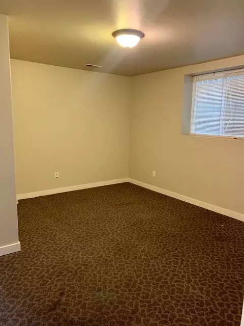 5617 5619 15th Ave NE, Seattle, WA 98105 photo 20