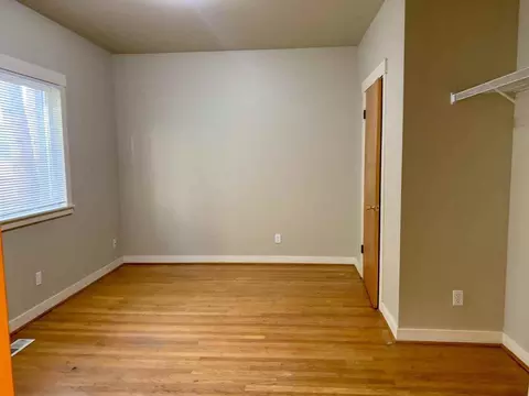 5617 5619 15th Ave NE, Seattle, WA 98105 photo 15