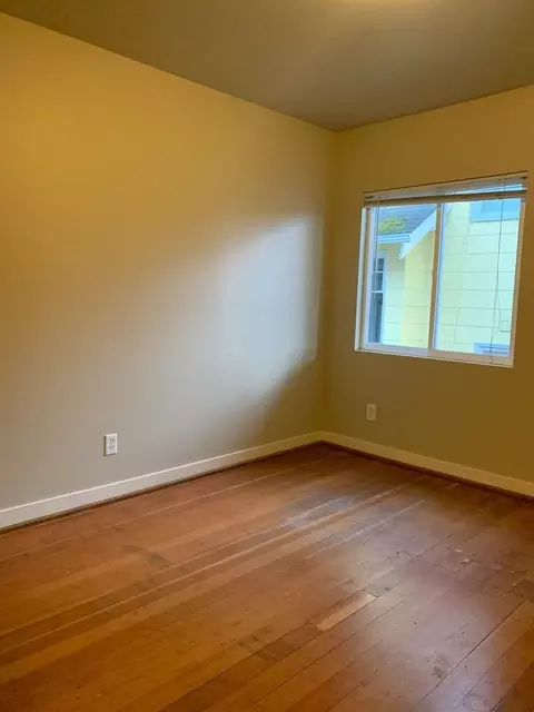 5617 5619 15th Ave NE, Seattle, WA 98105 photo 10