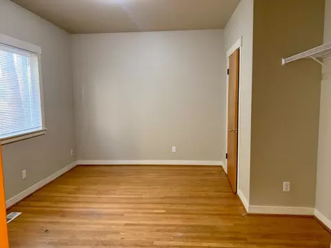 5617 5619 15th Ave NE, Seattle, WA 98105 photo 34