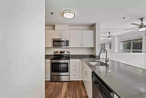 11200 NE 11th St, Bellevue, WA 98004 photo 7