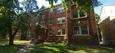 1416 E State St, Rockford, IL 61104