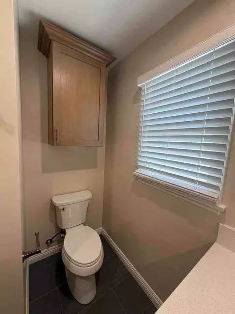 1241 E Harvard St, Glendale, CA 91205 photo 8