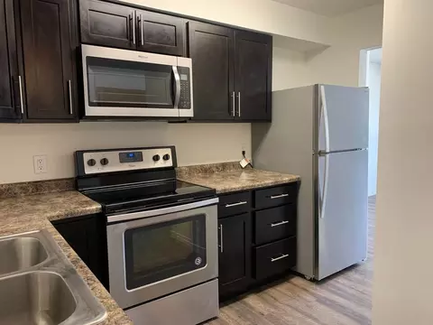 804 24th Ave S, Moorhead, MN 56560 photo 5