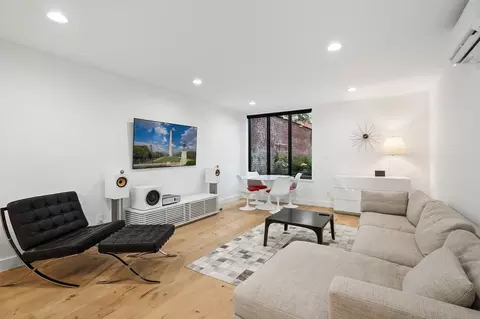 1425 P St NW, Washington, DC 20005