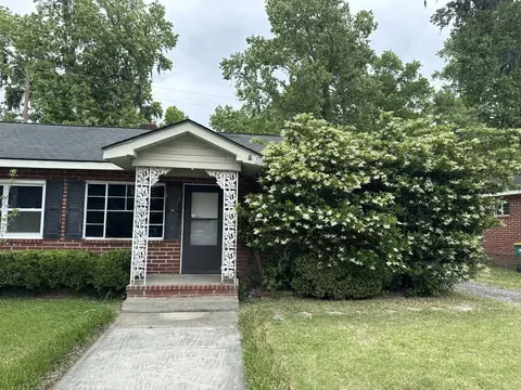 704 Covington Ave, Garden City, GA 31408
