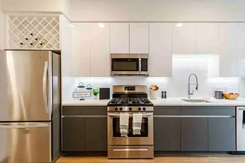 110 Hoboken Ave, Jersey City, NJ 07310 photo 6