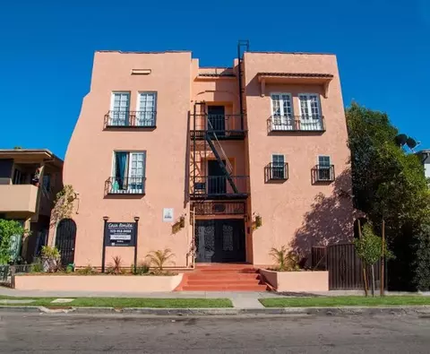 712 N Hobart Blvd, Los Angeles, CA 90029