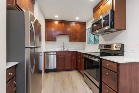 1830 108th Ave SE, Bellevue, WA 98004