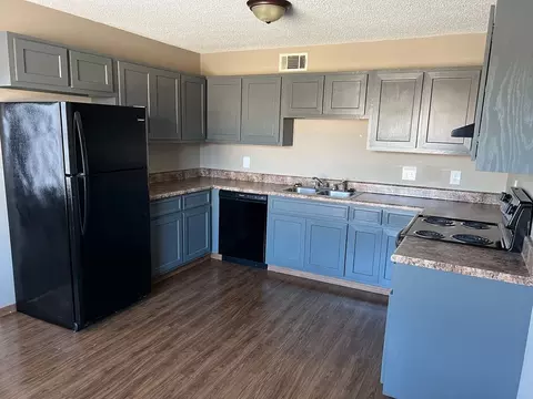 35630 Alpine Dr, Florence, AL 35630