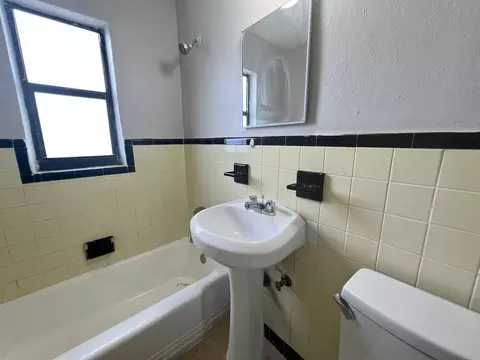 1210 NW 2nd Ave, Miami, FL 33136 photo 5