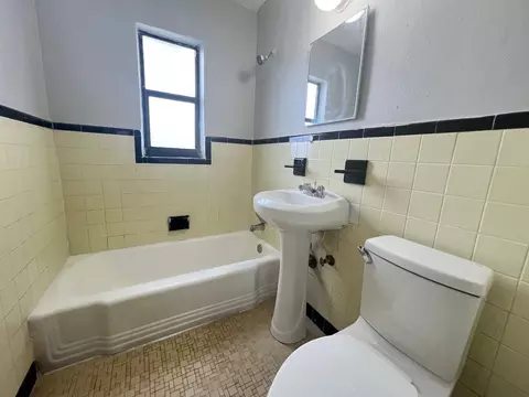 1210 NW 2nd Ave, Miami, FL 33136 photo 4