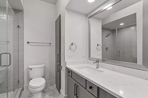 7500 Kirby Dr, Houston, TX 77030 photo 9