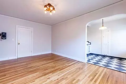 2503 NW Raleigh St, Portland, OR 97210