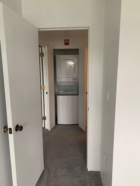 141 Fulton Ave, Poughkeepsie, NY 12603