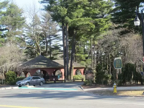 290 Sumner Ave, Springfield, MA 01108 photo 10