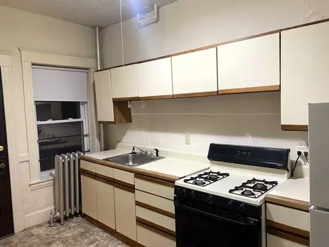 290 Sumner Ave, Springfield, MA 01108 photo 22