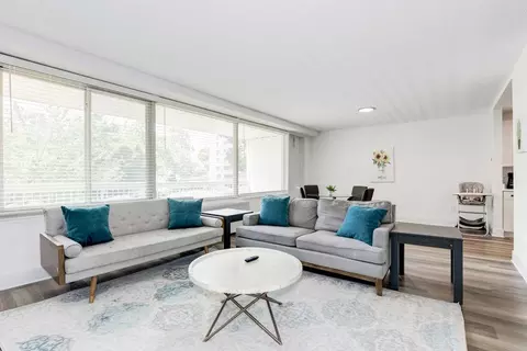 S Eads St, Arlington, VA 22202