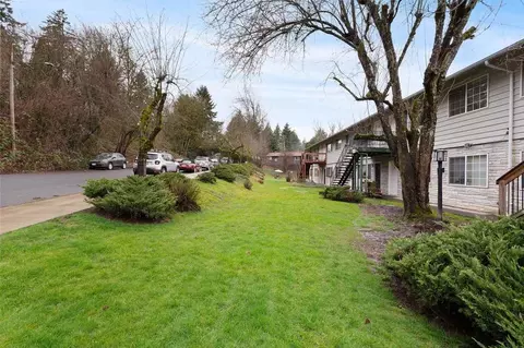 14151515 SW Custer Dr, Portland, OR 97219