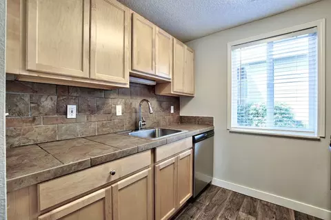 5400 SW 180th Ave, Aloha, OR 97078 photo 19