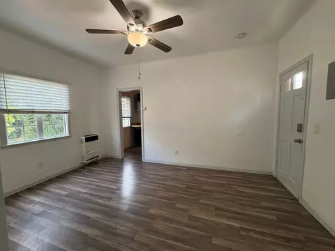 1000 Redondo Ave, Long Beach, CA 90804