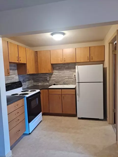 1640 Moore Ave, Pueblo, CO 81005