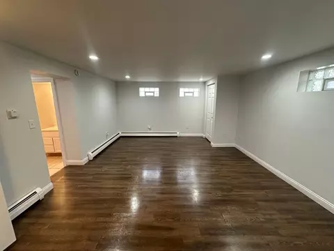 218 N 26th St, Kalamazoo, MI 49048