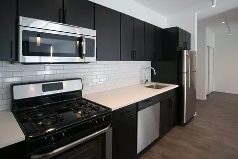 5105 S Harper Ave, Chicago, IL 60615