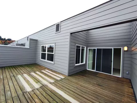626 S Nevada St, Portland, OR 97219
