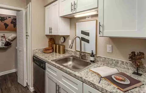 530 Fairwood Ave, Clearwater, FL 33759 photo 7