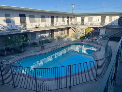 11550 Paramount Blvd, Downey, CA 90241 photo 2