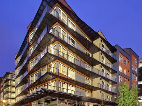 330 3rd Ave W, Seattle, WA 98119 photo 29
