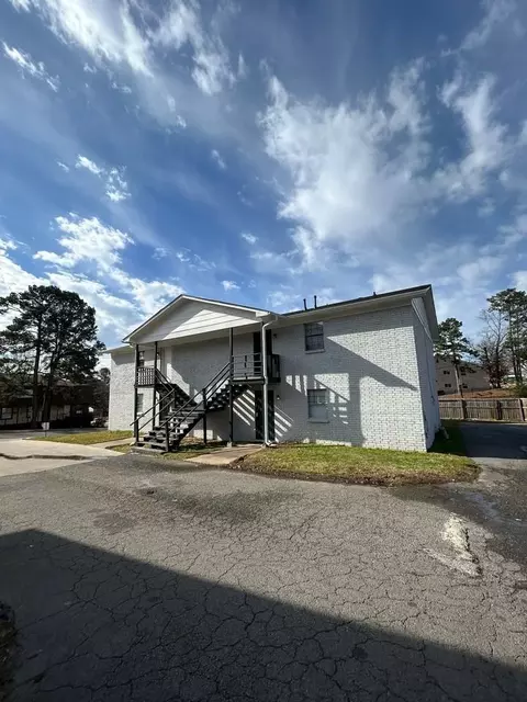 2 4 Meredith Ct #2-2, Little Rock, AR 72227