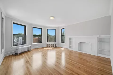 2330 N Spaulding Ave, Chicago, IL 60647 photo 28