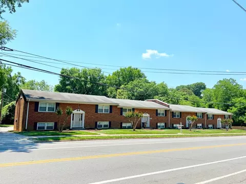 2529 Spring Garden St, Greensboro, NC 27403
