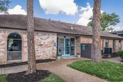 2235 Winrock Blvd, Houston, TX 77057 photo 4