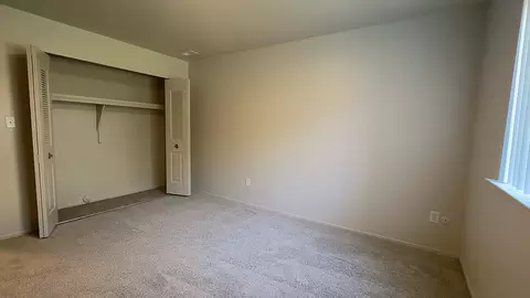 23128 Wellington Cres, Clinton Township, MI 48036 photo 3