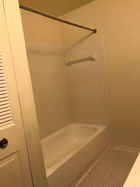 23128 Wellington Cres, Clinton Township, MI 48036 photo 19