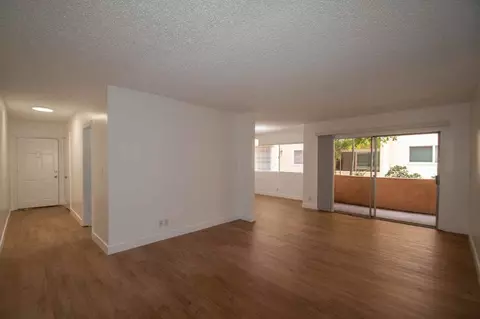 5036 Coldwater Canyon Ave, Los Angeles, CA 91423