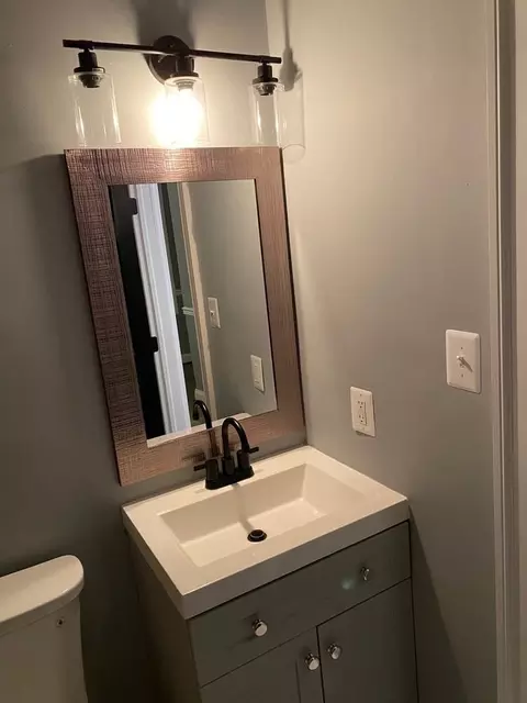 529 S Longwood St, Baltimore, MD 21223 photo 24
