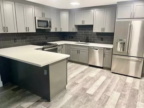 110 Hillcrest Dr, Encinitas, CA 92024