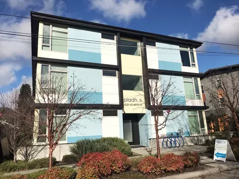838 NE 69th St, Seattle, WA 98115