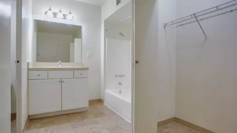 1500 Massachusetts Ave NW, Washington, DC 20005 photo 48