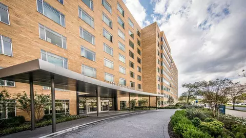 1500 Massachusetts Ave NW, Washington, DC 20005 photo 2