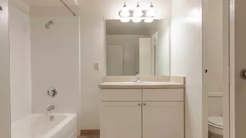 1500 Massachusetts Ave NW, Washington, DC 20005 photo 17